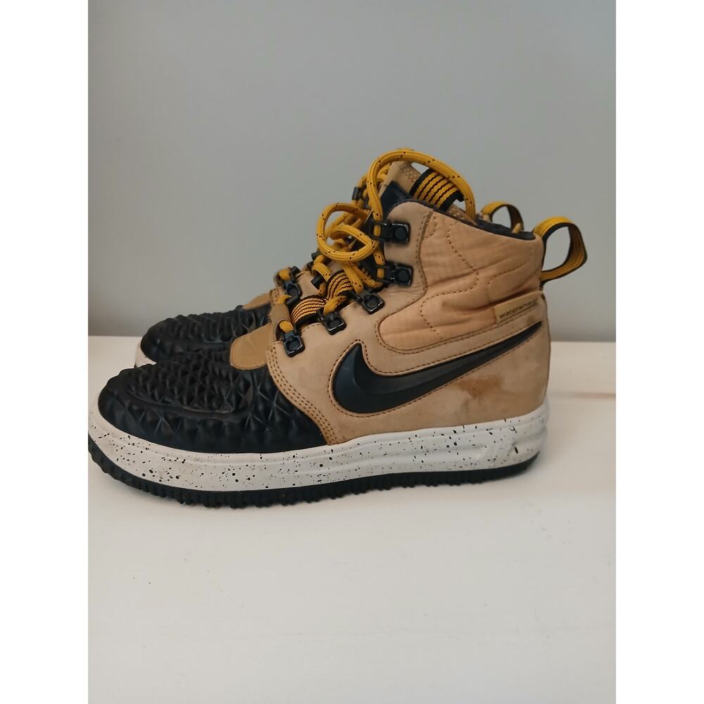Nike Lunar Force 1 Duckboot '17 in the "Metallic Gold / Black  4Y - Picture 2 of 9